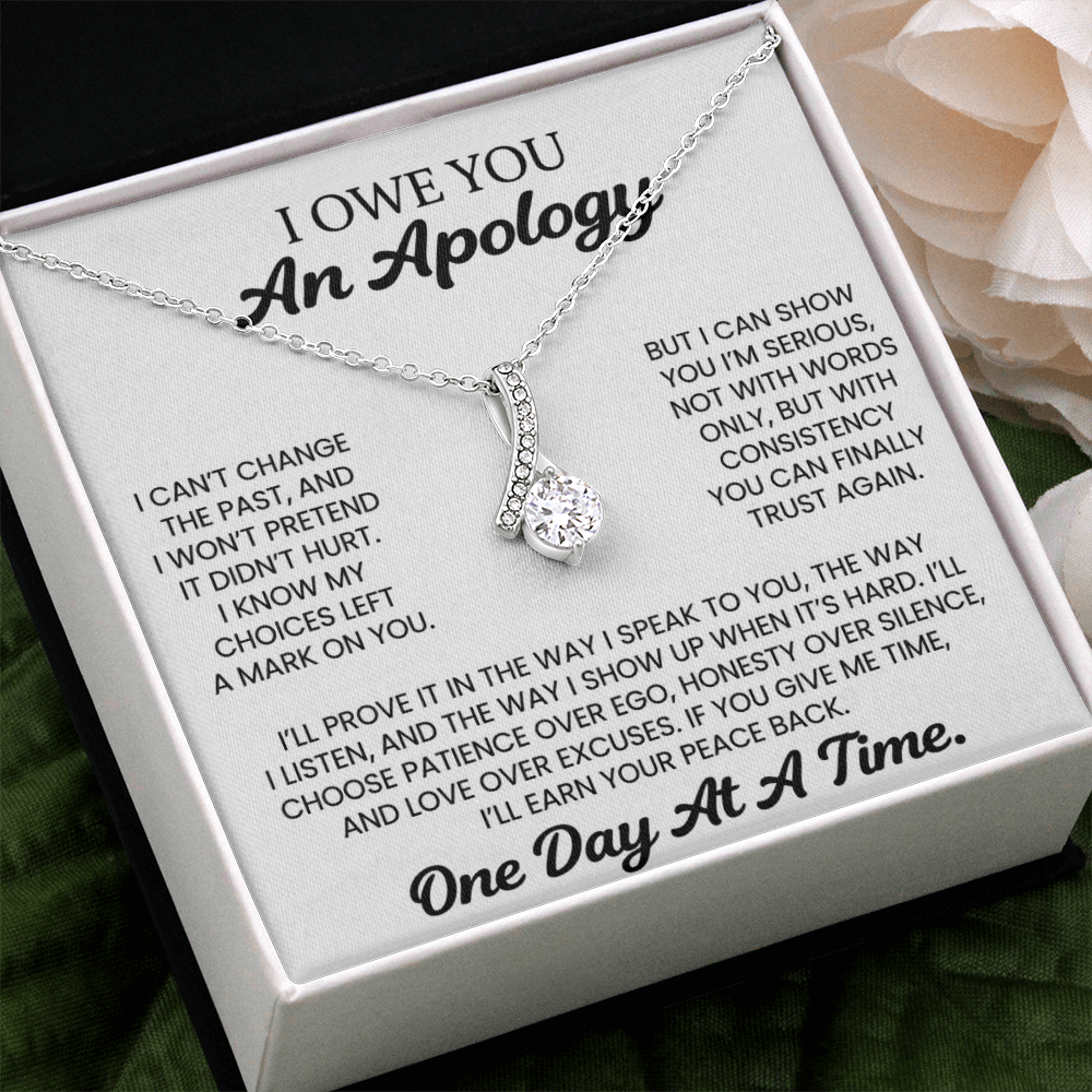 Apology Gift For Her – Alluring Beauty Necklace